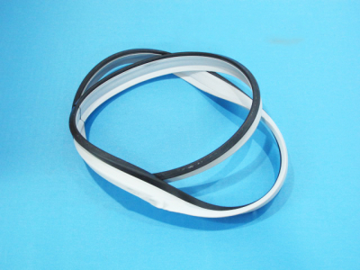 УПЛОТНИТЕЛЬ